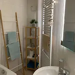Appartement City-apartment Mit Parkplatz & Fahrradraum! Nur 300m Zum Stadthafen *