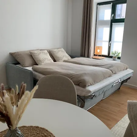 City-apartment Mit Parkplatz & Fahrradraum! Nur 300m Zum Stadthafen Appartement Schwerin (Mecklenburg-Vorpommern)