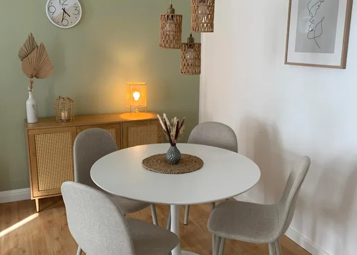 Appartamento City-apartment Mit Parkplatz & Fahrradraum! Nur 300m Zum Stadthafen Schwerin (Mecklenburg-Vorpommern)